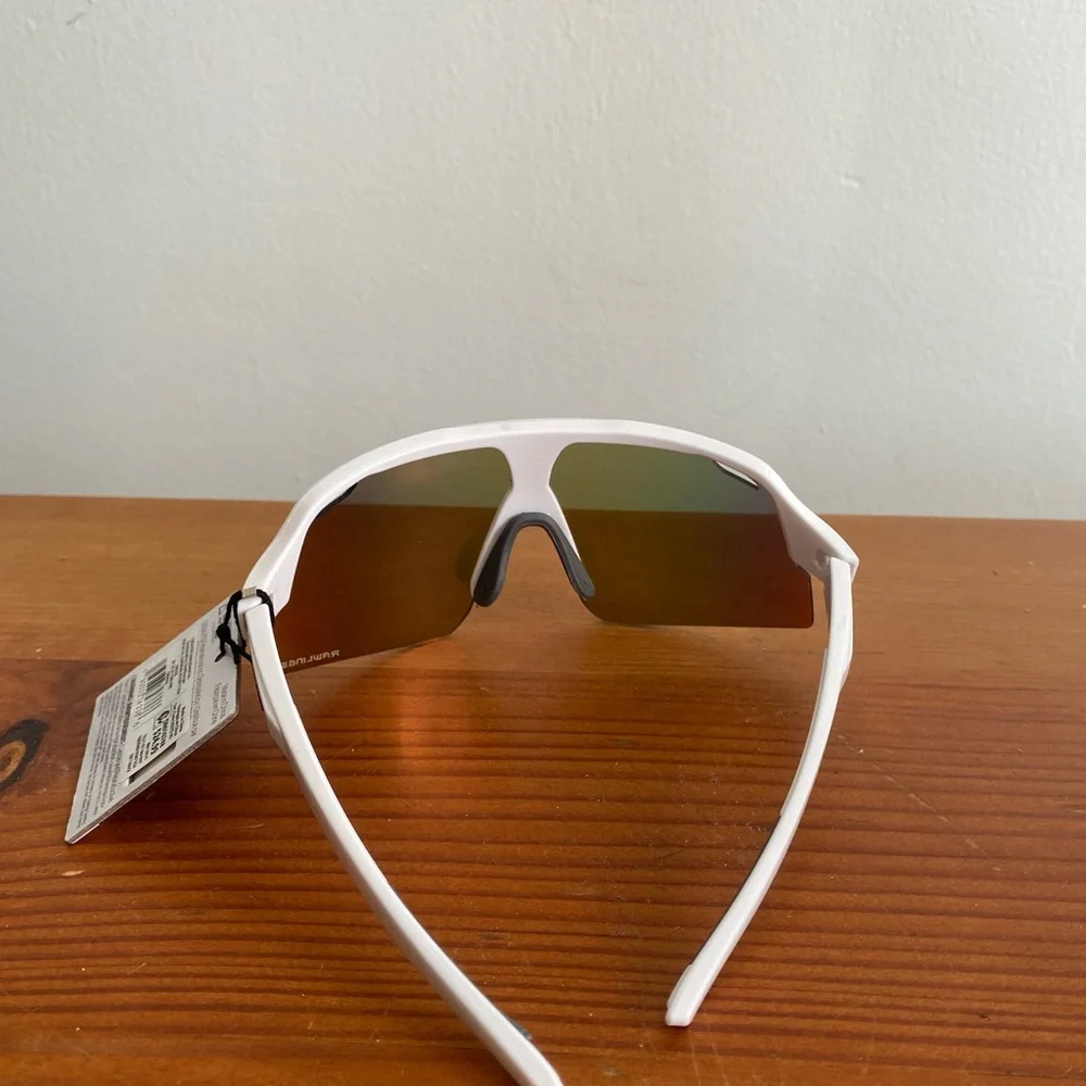White Sunglasses with Reflective Lenses - Picture 2 of 3
